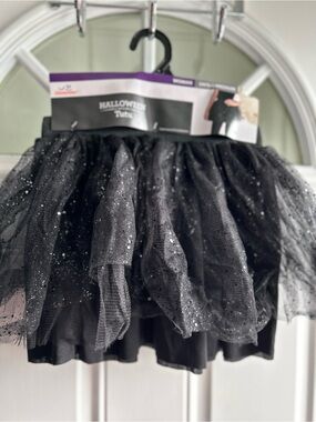 Private Label Black Glitter Tutu Skirt for Kids. Pat1